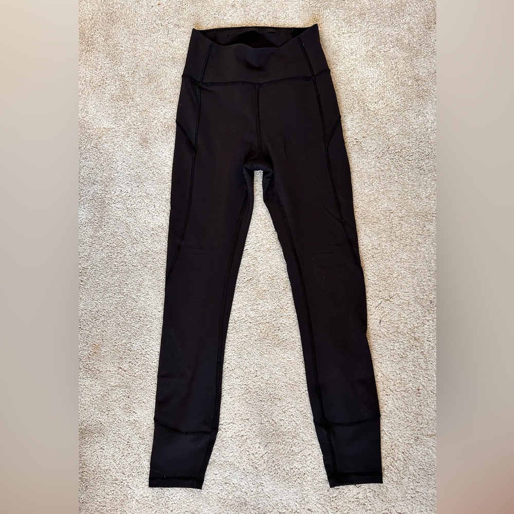 Lululemon in movement tights